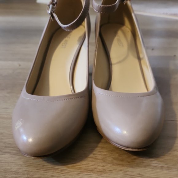 COPY - Ladies Nine West 3 inch heels - Picture 3 of 3